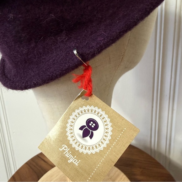 Plum Floral Accent Wool Cloche Hat New with Tags - Picture 5 of 7